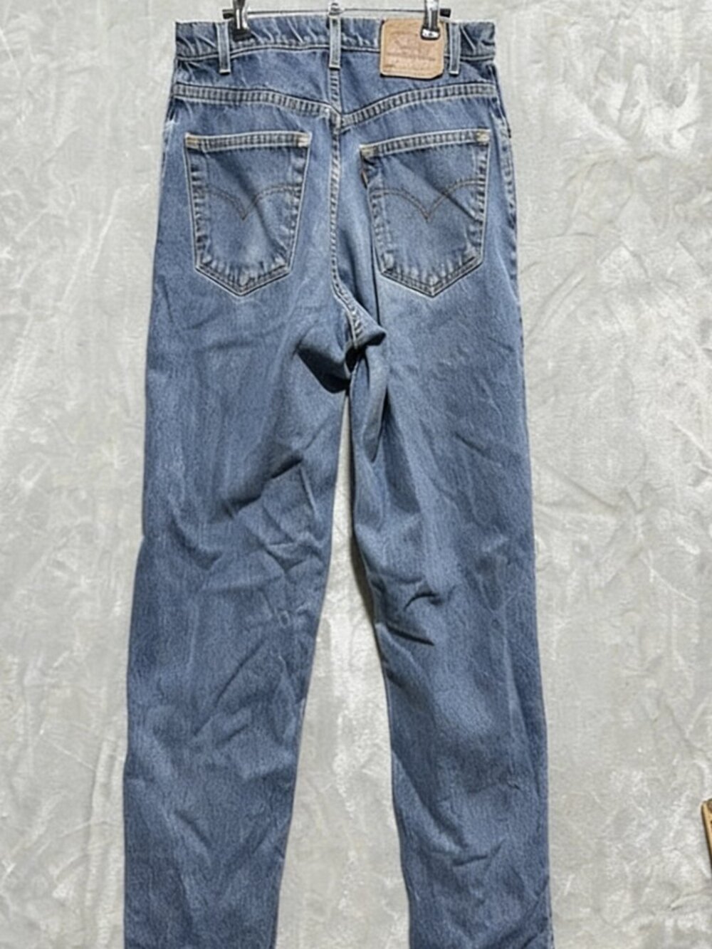 VTG Levi’s 560 Loose Fit Jeans Mens 33x32 Blue Denim Cotton Mid Rise Tapered Leg - Picture 2 of 5